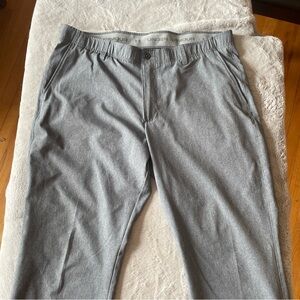 Under Armour Men's Gray Performance Pants men’s 40 x 32